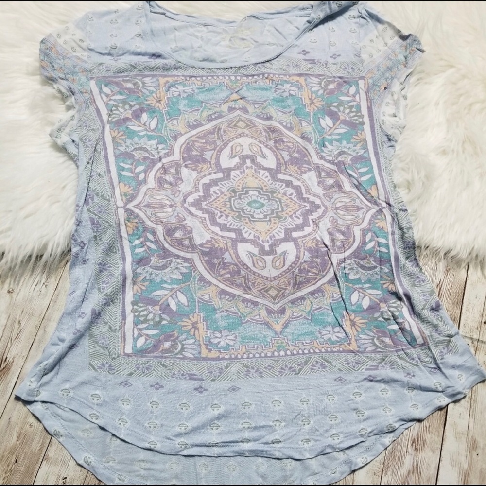 Lucky brand blue multicolored medallion tee